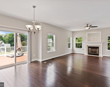 7495 Cavalcade Drive - Photo Thumbnail 16