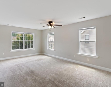 7495 Cavalcade Drive - Photo Thumbnail 34