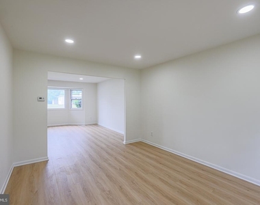 2607 Smith Avenue - Photo Thumbnail 11