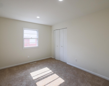 2607 Smith Avenue - Photo Thumbnail 16