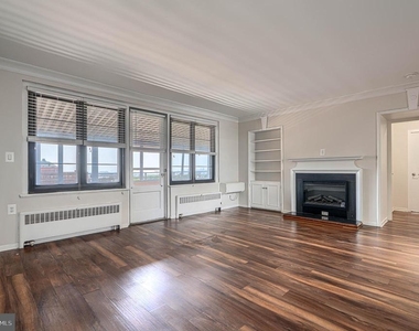 105 39th Street W - Photo Thumbnail 20