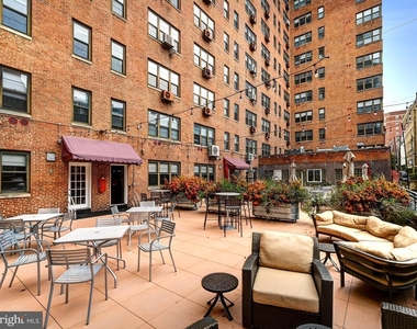 105 39th Street W - Photo Thumbnail 7