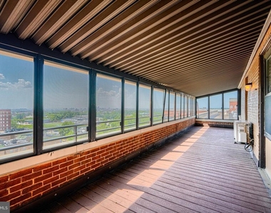 105 39th Street W - Photo Thumbnail 22