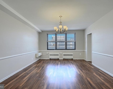 105 39th Street W - Photo Thumbnail 16