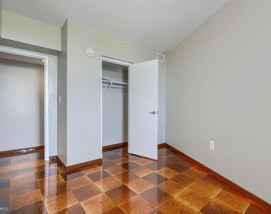 105 39th Street W - Photo Thumbnail 37