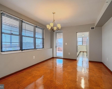 105 39th Street W - Photo Thumbnail 11