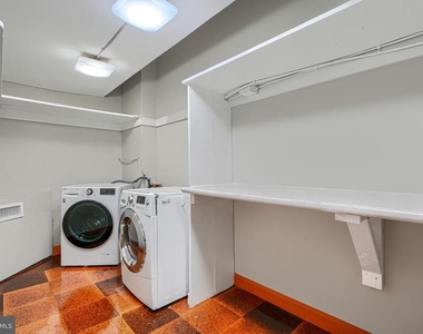 105 39th Street W - Photo Thumbnail 23