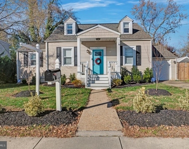 1202 President Street - Photo Thumbnail 16
