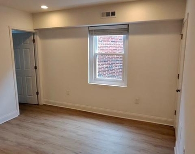 317 Decatur Street Nw - Photo Thumbnail 14