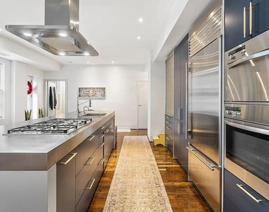 1124 10th Street Nw - Photo Thumbnail 5