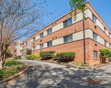 4465 Macarthur Boulevard Nw - Photo Thumbnail 19