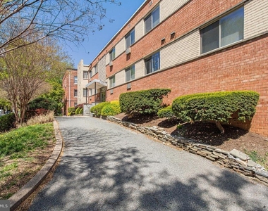 4465 Macarthur Boulevard Nw - Photo Thumbnail 18