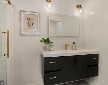 1311 Spring Road Nw - Photo Thumbnail 12