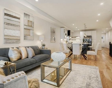 1311 Spring Road Nw - Photo Thumbnail 1