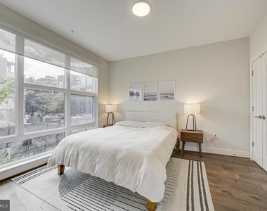 2337 Champlain Street Nw - Photo Thumbnail 11