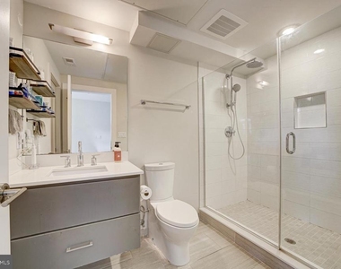 2337 Champlain Street Nw - Photo Thumbnail 14
