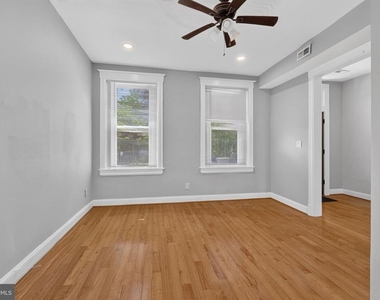 635 Kenyon Street Nw - Photo Thumbnail 8