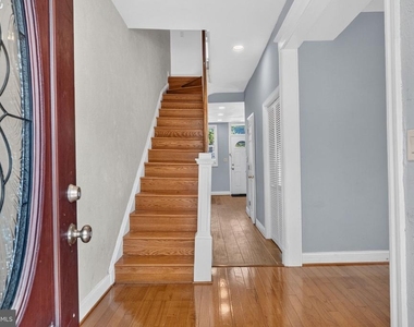 635 Kenyon Street Nw - Photo Thumbnail 6