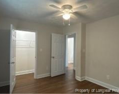 322 E Jenkins Street - Photo Thumbnail 4