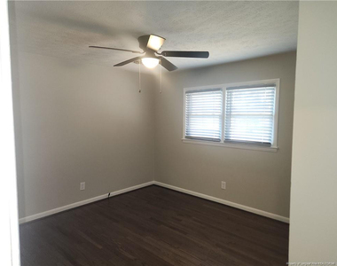 417 Windemere Drive - Photo Thumbnail 5