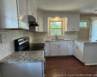 283 Channing Drive - Photo Thumbnail 6