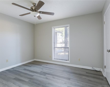 613 Mosswood Lane - Photo Thumbnail 7