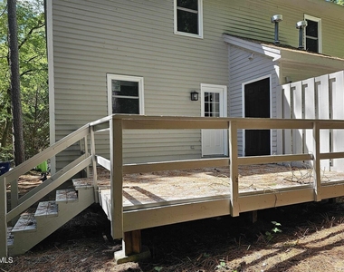 5906 Applewood Lane - Photo Thumbnail 9