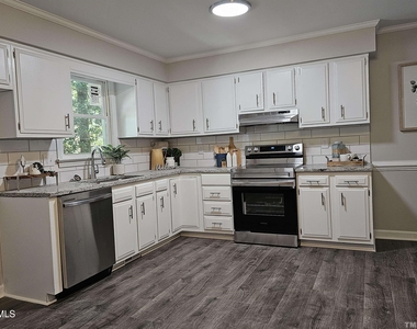 5906 Applewood Lane - Photo Thumbnail 1