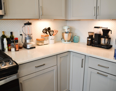 1634 Glacier Drive - Photo Thumbnail 14