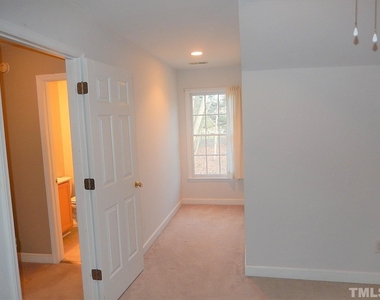 6610 Lipscomb Drive - Photo Thumbnail 21