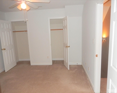 6610 Lipscomb Drive - Photo Thumbnail 23