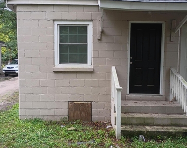 803 Rountree Avenue Se - Photo Thumbnail 7