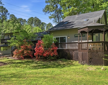 4002 Westfield Drive - Photo Thumbnail 44