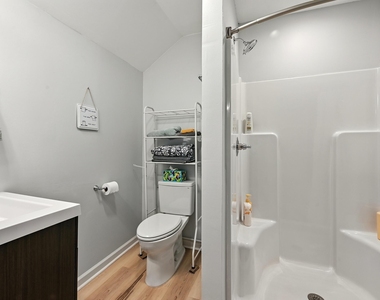 4002 Westfield Drive - Photo Thumbnail 38