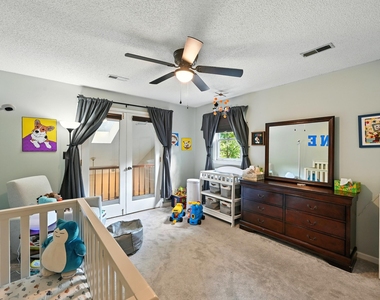 4002 Westfield Drive - Photo Thumbnail 31