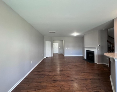 1024 Laceflower Drive - Photo Thumbnail 6