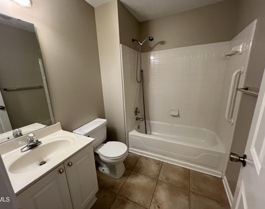 7706 Astoria Place - Photo Thumbnail 25