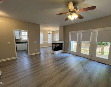7706 Astoria Place - Photo Thumbnail 13