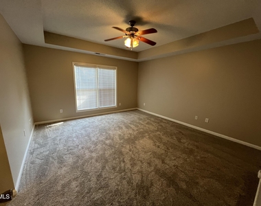 7706 Astoria Place - Photo Thumbnail 16