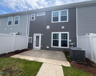 5419 Wallace Martin Way - Photo Thumbnail 25