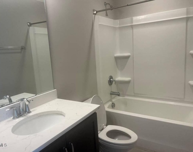 5419 Wallace Martin Way - Photo Thumbnail 33