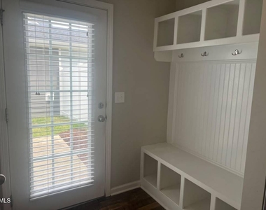 5419 Wallace Martin Way - Photo Thumbnail 11