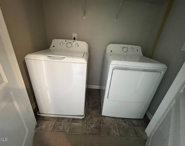 5419 Wallace Martin Way - Photo Thumbnail 32