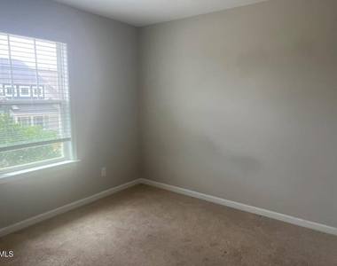 5419 Wallace Martin Way - Photo Thumbnail 22