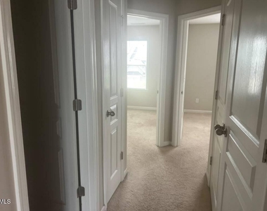 5419 Wallace Martin Way - Photo Thumbnail 20