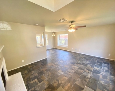 6417 Orange Blossom Way - Photo Thumbnail 4