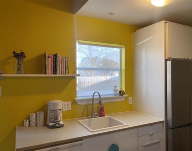 5405 Brompton Cir - Photo Thumbnail 12