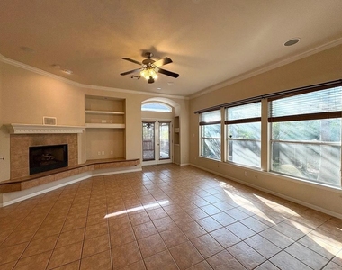 1837 Maize Bend Dr - Photo Thumbnail 10