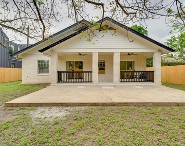 4601 Eilers Ave - Photo Thumbnail 11
