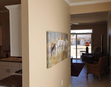 109 Ranier Ln - Photo Thumbnail 1